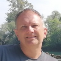 Dennis Larsen