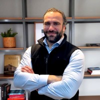 Ricardo Veles, CFP®, CGA