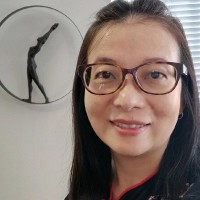 Alicia Kow, Mba
