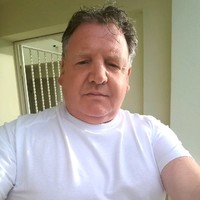 Builder Carl clutton