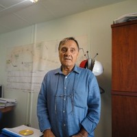 Namık İzar