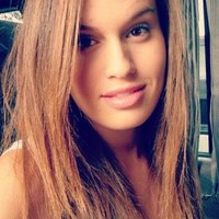 Flávia Lopes