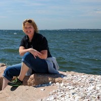 Heidi L. Geslien