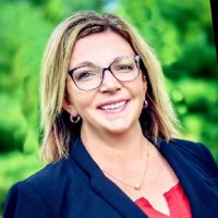 Lisa Adams
