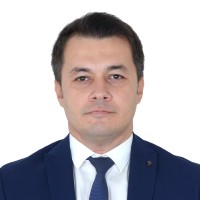 Murat Pehli̇Van