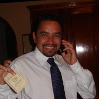 Luis Flores