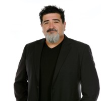 Luis Carmona
