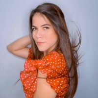 Anggie Flores