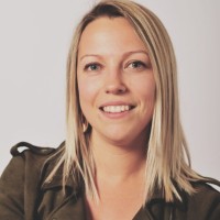 Naomi Elegeert