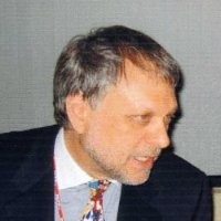 Raymond Paret