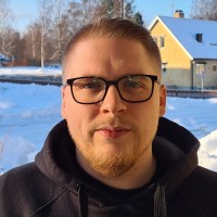 Tomas Larsson