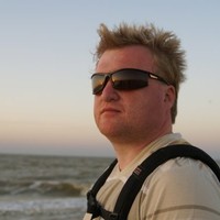 Андрей Тарасов