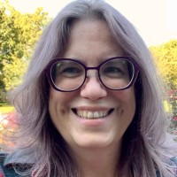 Karen Rose Stave