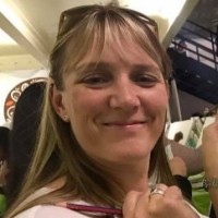 Debbie Viviers