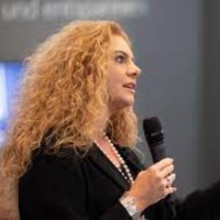 Prof. Dr. Sabina JeschkeProf. Dr. Sabina Jeschke is an Influencer