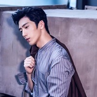 李小超