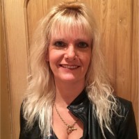 Jayne Clayton