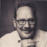 Heinz-Joerg Robert
