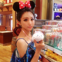 Eirisvina Zhao