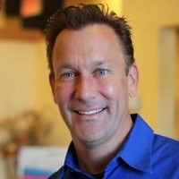 Dr Bruce Schwartz