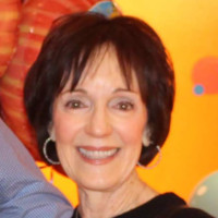 Linda Strauss