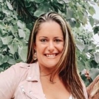 Davina Lowe