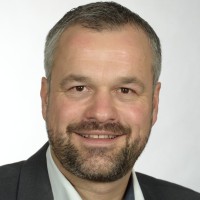 Roland Eckert