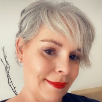 Elizabeth Dale