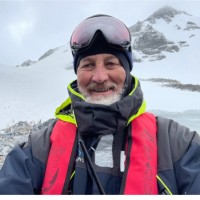 Dr Thomas Bauer F.R.G.S.