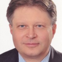 Dr. Christian Exl