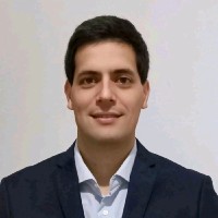 Víctor López