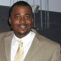 Larry Nealy
