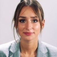 Lola Pietronave