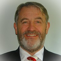 Padraig Love