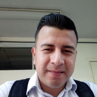 Oliver De León