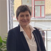 Isabelle Newby