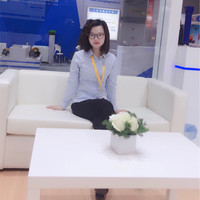 吴小华