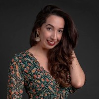 Daniela De Barros