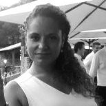 Silvia Flores