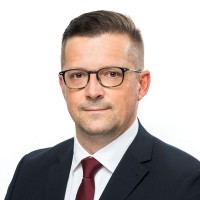 Janos Bilics, Mba