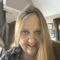 Robyn Allen