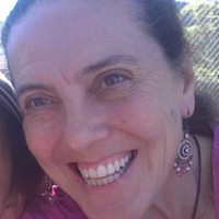 Stephanie Comfort
