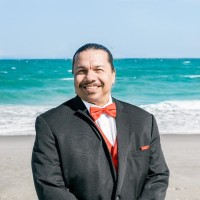 Nelson Flores