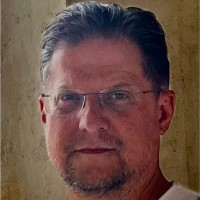 Stefan Schneider