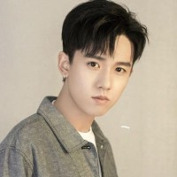 Chuyên Vân Tải Đường Dài- Ca Khải Tiền