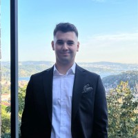 Ulaş Özzeren