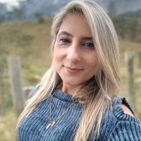 Andréia Ferreira Ferraz