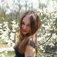 Moyo. Ua Юлия