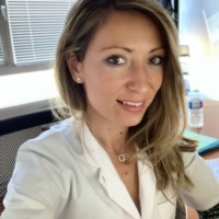Audrey R