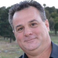 Bruce Morris